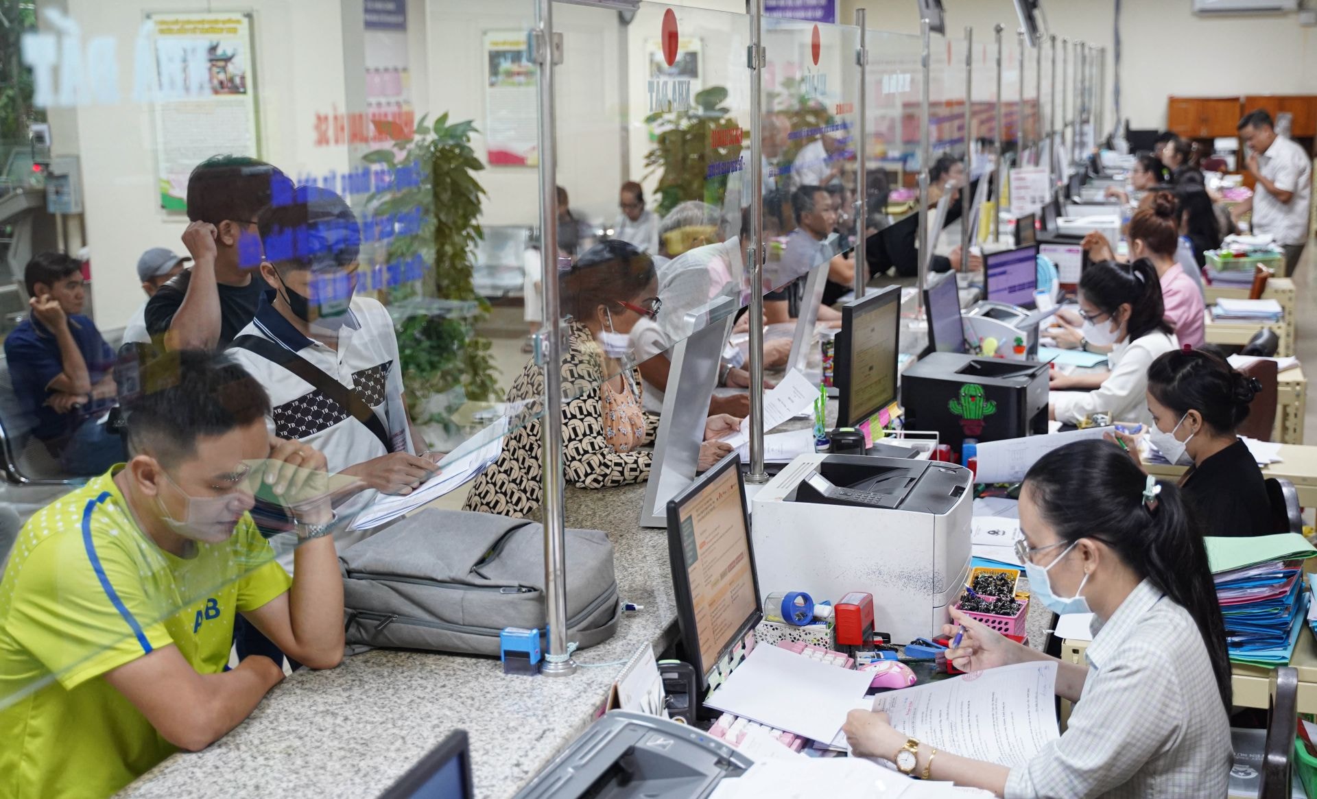 TP. Hồ Chí Minh đẩy mạnh chuyển đổi số nhằm hiện đại hóa nền hành chính phục vụ