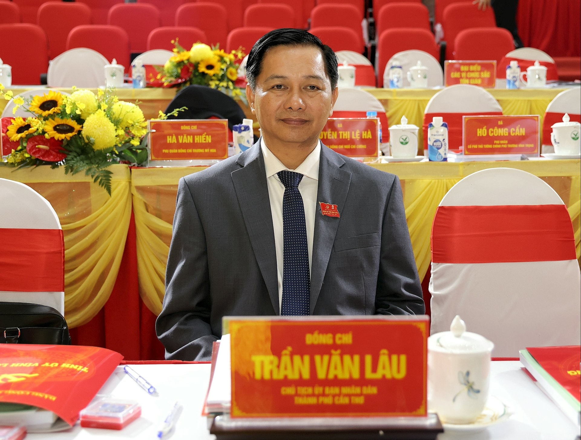 1-lau-1759463067448613431408.jpg