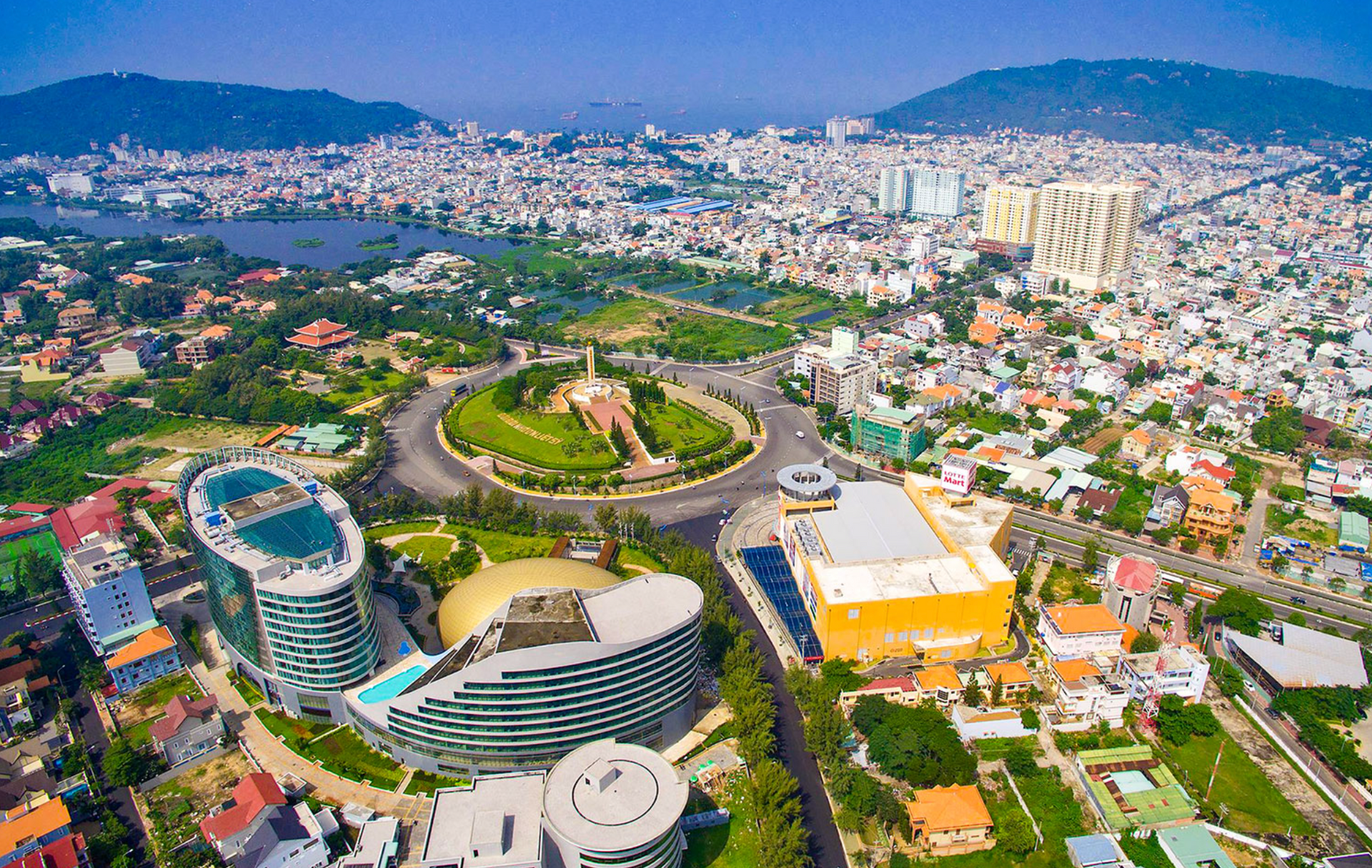 TP.HCM sẽ phát triêntrục đô thị, dịch vụ Phú Mỹ - sân bay Quốc tế Long Thành