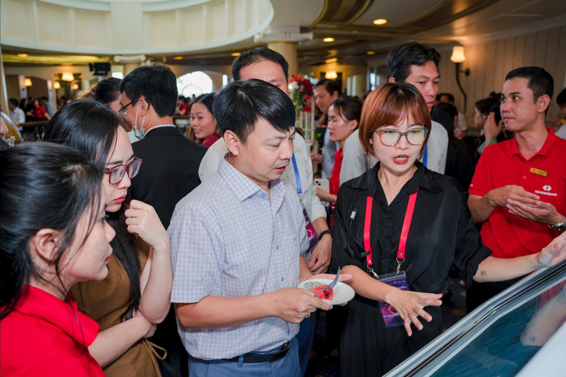 Khu vực giải pháp dành cho KHCN & HKD