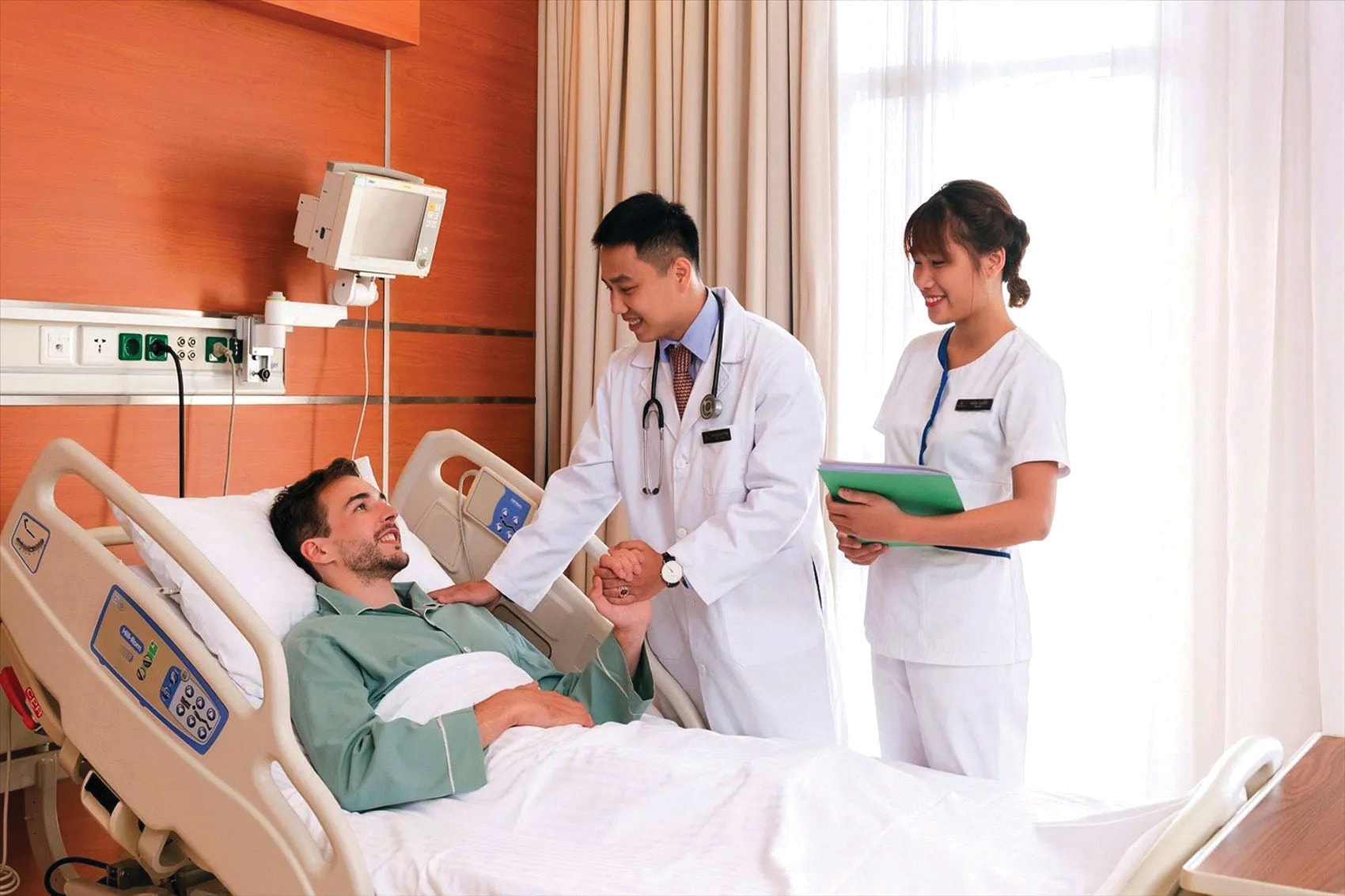 Du lịch y tế ở TP.HCM tưởng dễ mà khó, bởi nó đòi hỏi không chỉ tầm nhìn mà cả sự kiên trì, kỷ luật và quyết tâm của người trong cuộc