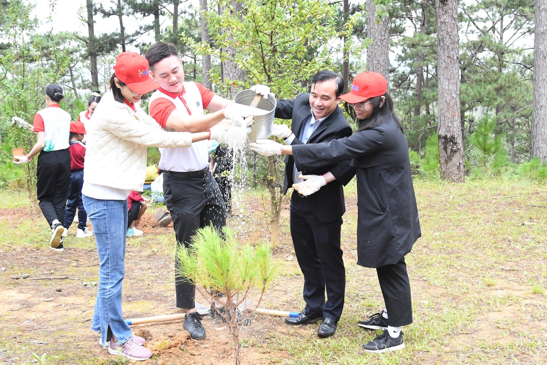 Hoạt động tiếp nối mục tiêu hướng đến 1 triệu cây xanh