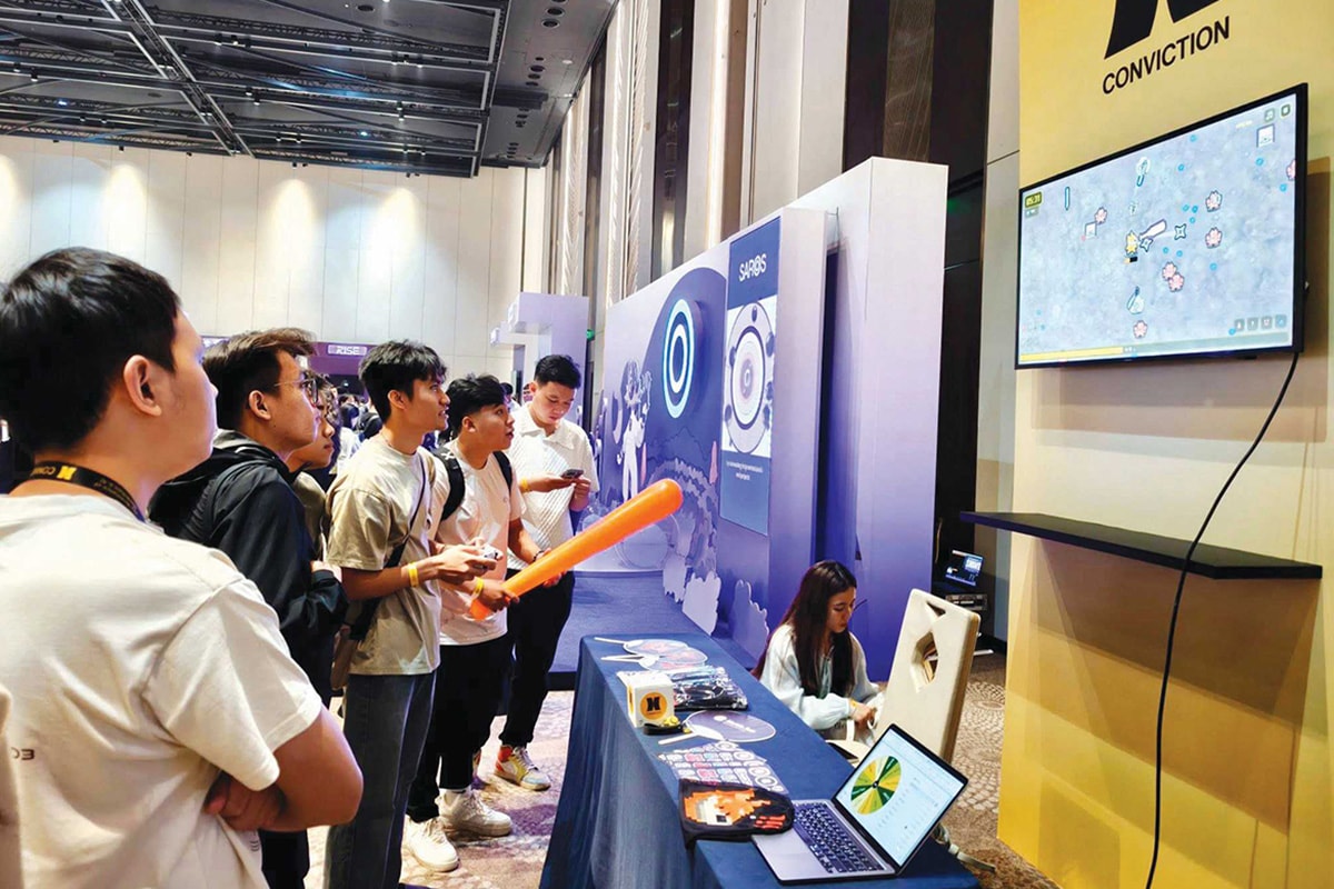 TP.HCM cần triển khai chính sách “trải thảm đỏ” để đảo ngược dòng chảy chất xám, cạnh tranh trực tiếp với Singapore hay Dubai