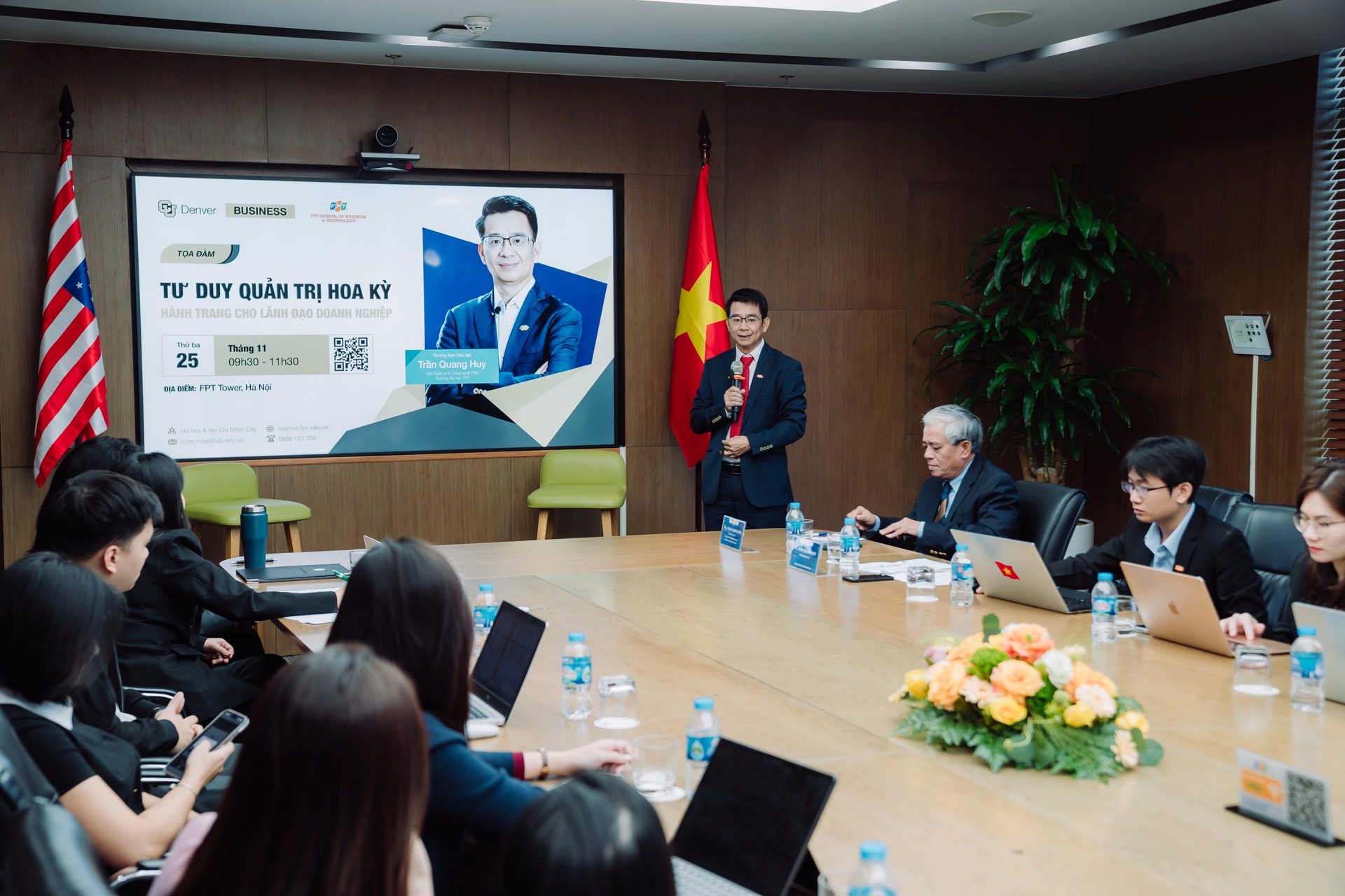 Ông Trần Quang Huy - Trưởng Ban Đào tạo Viện Quản trị & Công nghệ FSB, Tập đoàn FPT chia sẻ tại sự kiện