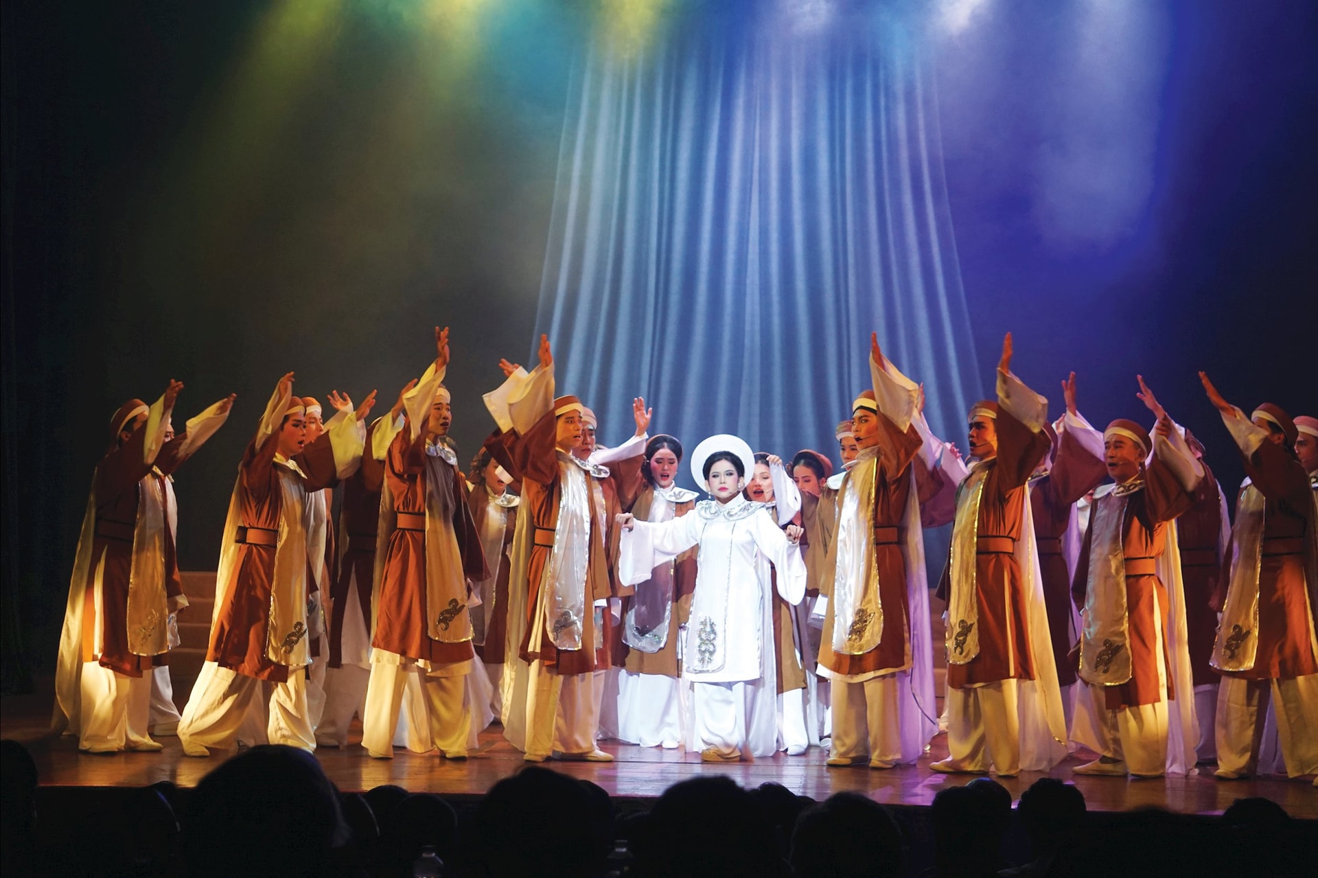 Canh trong vo Hon tho ngoc