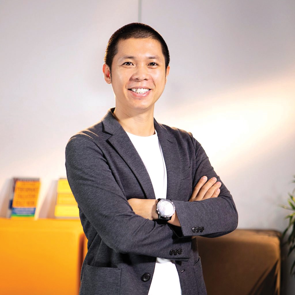 Tác giả sách Nguyễn Tiến Huy