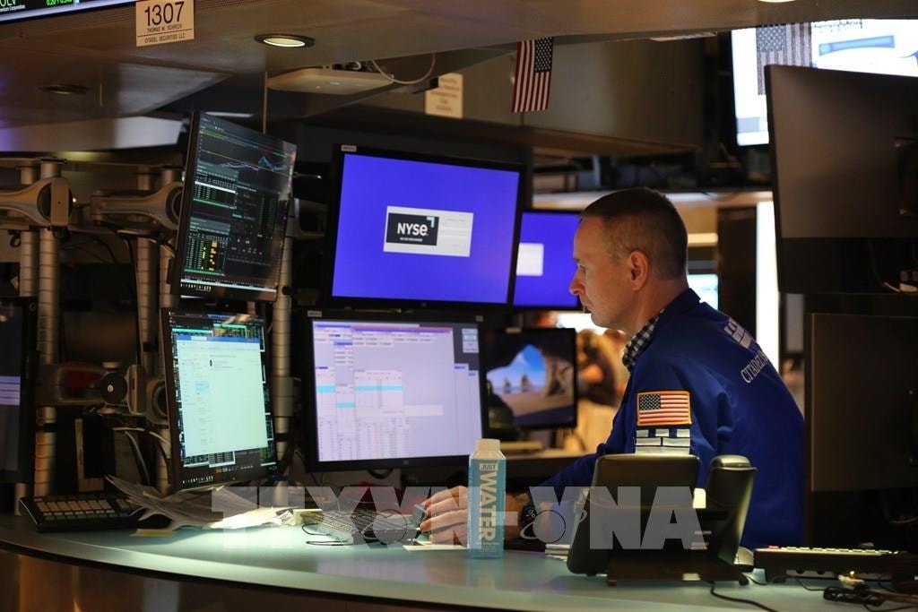 132823-chi-so-dow-jones-va-s-p-5 (1)