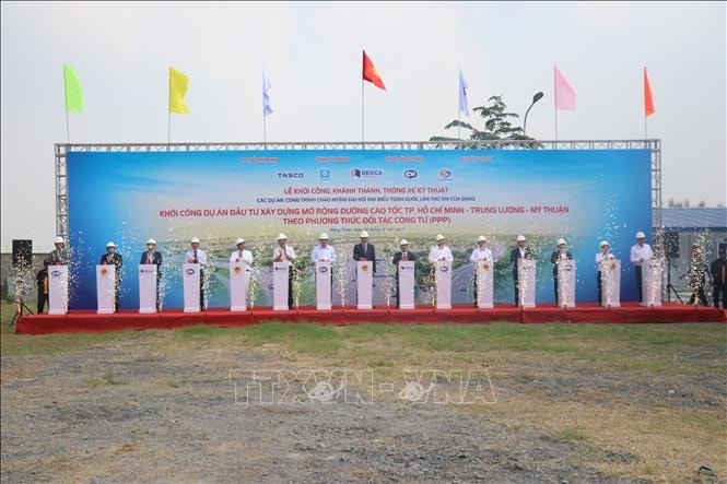 cao-toc-tphcm-trung-luong-my-thu (1)