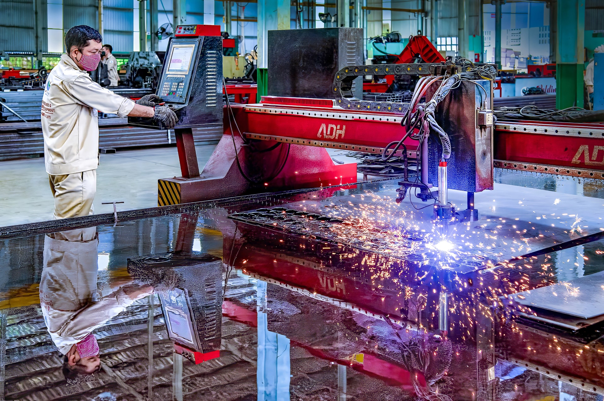 Chỉ số lao động trong khu vực công nghiệp cũng tăng 3,2% so với cùng kỳ, cho thấy sự phục hồi mạnh mẽ của thị trường lao động.