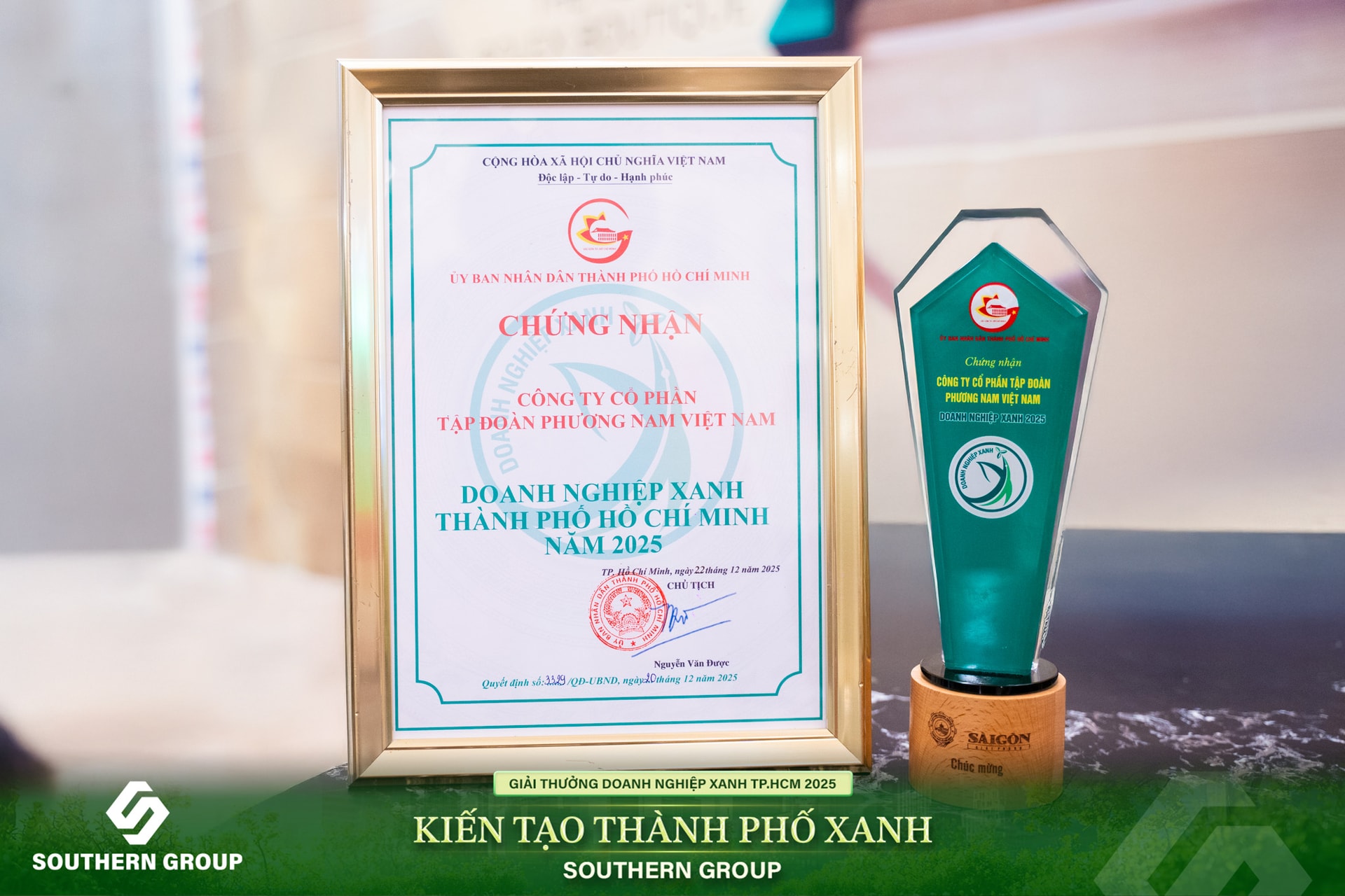 chung-nhan-doanh-nghiep-xanh-southern-group-2025-.jpg