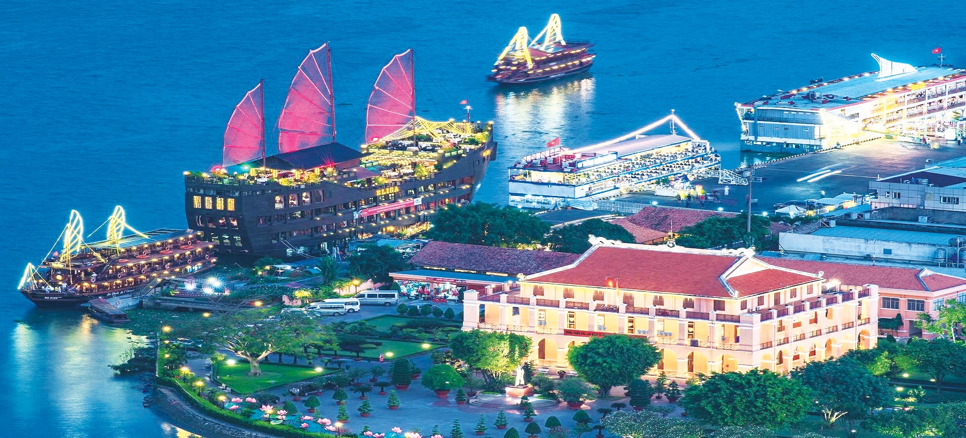 Năm 2025 ghi dấu một bước tiến vượt bậc của du lịch TP.HCM