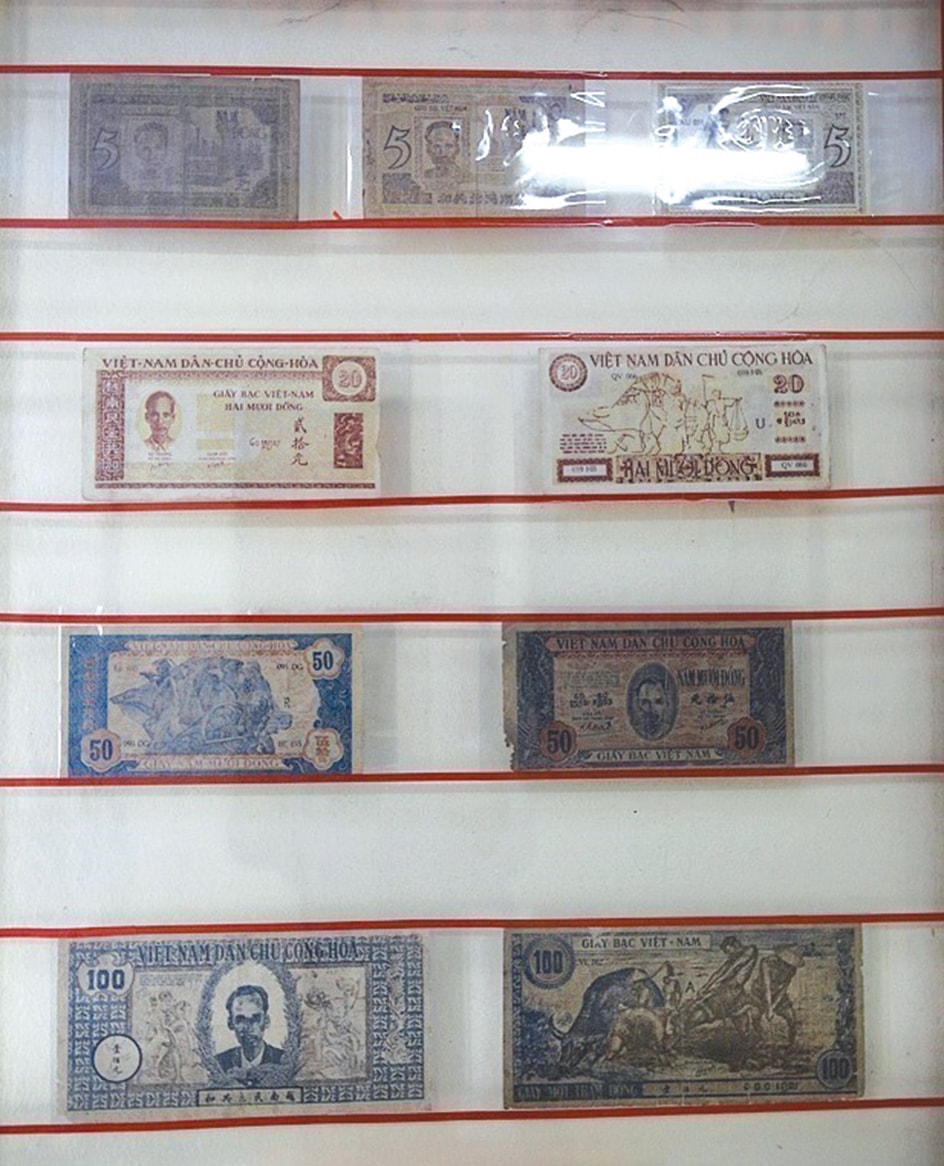 Những tờ bạc đầu tiên do Nhà máy in tiền Chi Nê sản xuất