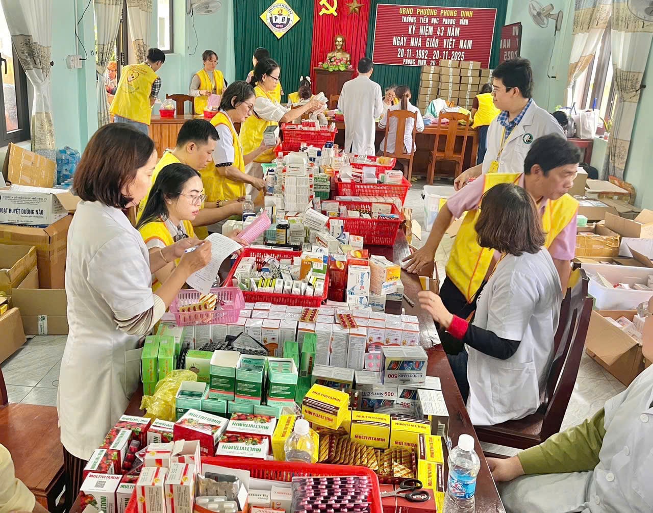 Bộ phận cắp Thuốc không phí với 150 mặt hàng