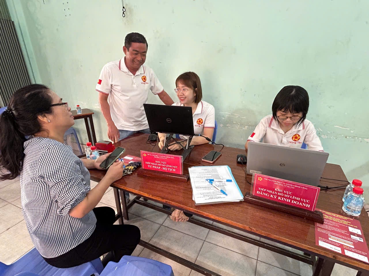 Việc triển khai mô hình này nhằm tạo sự thuận tiện cho người dân, doanh nghiệp thực hiện các thủ tục hành chính, đặc biệt là vào những ngày cuối tuần, ngày nghỉ, lễ