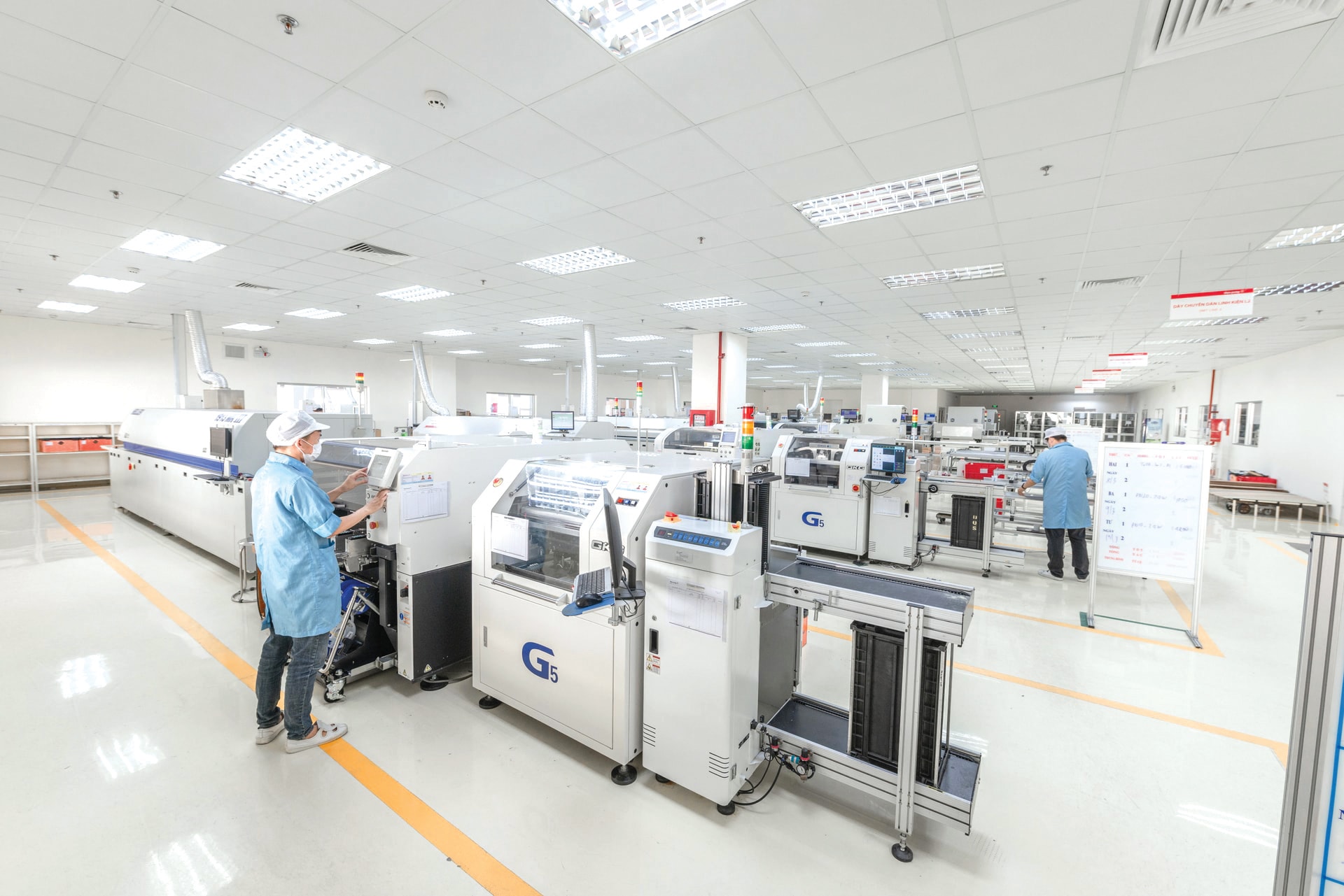 T16 Trong khi xuất khẩu sang Mỹ khó tránh khỏi suy giảm do tiêu dùng Mỹ thắt chặt thì xuất khẩu sang Trung Quốc và các thị trường khác vẫn còn dư địa