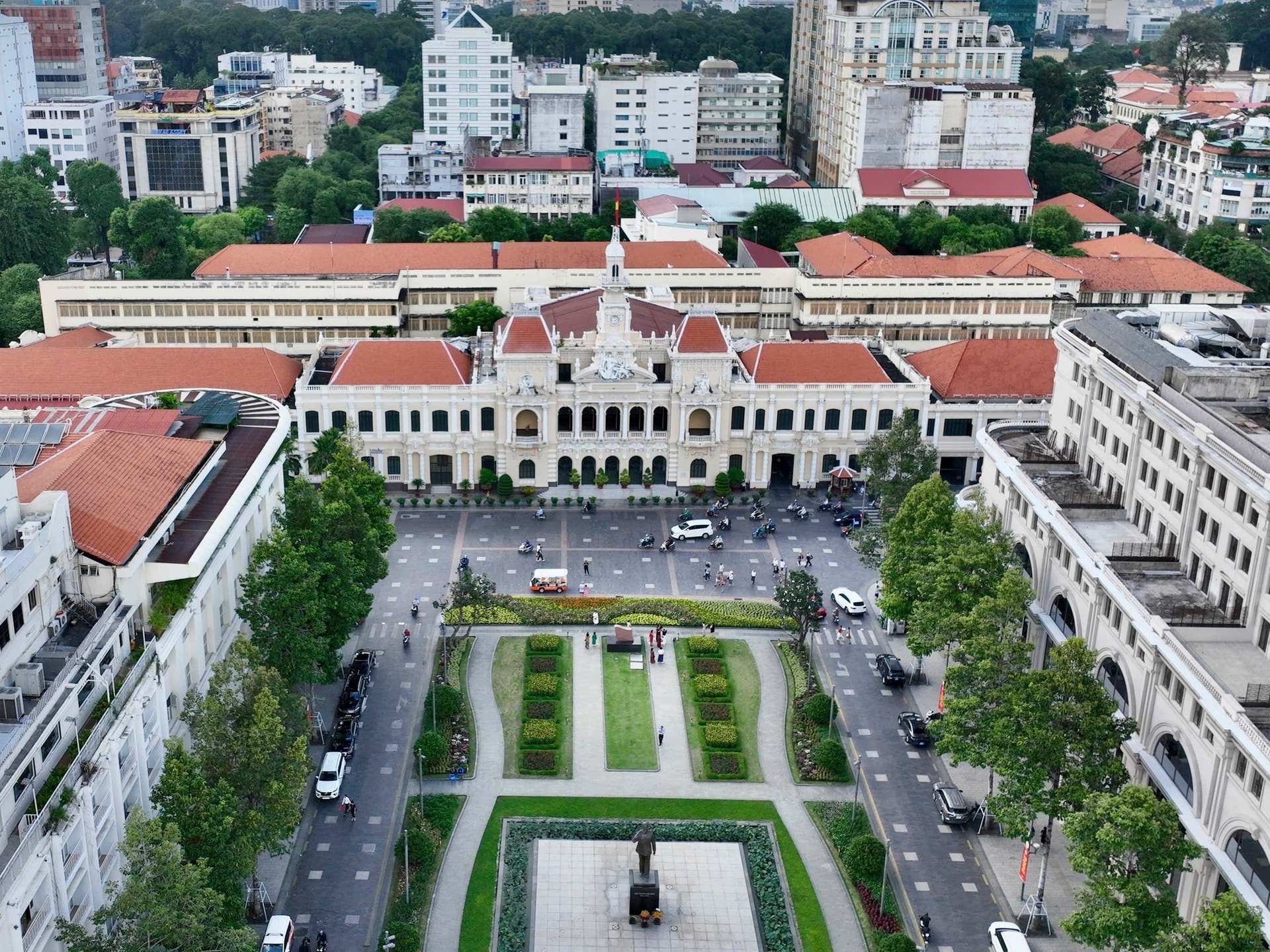 z6919585475233-1bd50caf7259411e0 (1)