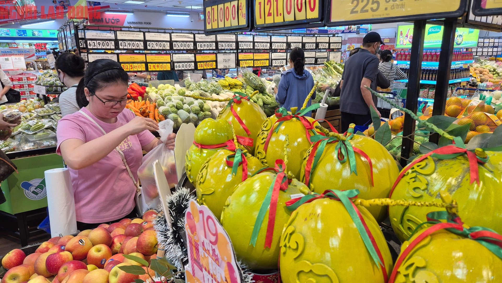 Co.opmart giới thiệu sản vật nghệ thuật được làm thủ công từ nghệ nhân Việt trong dịp tết