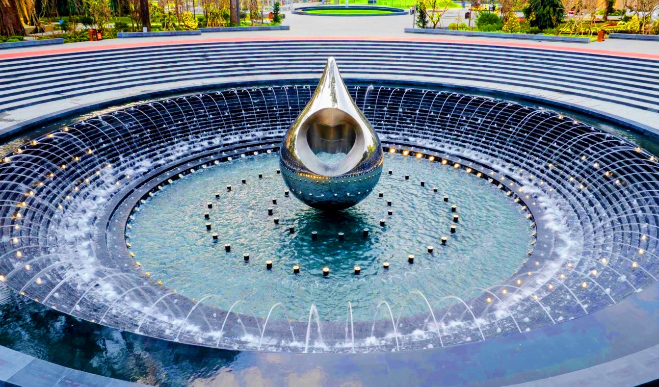 2. Không gian tưởng niệm nạn nhân đại dịch Covid-19 tại Công viên Số 1 Lý Thái Tổ, TP.HCM