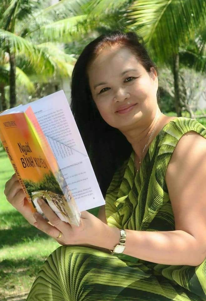 1_Nhà văn Bích Ngân