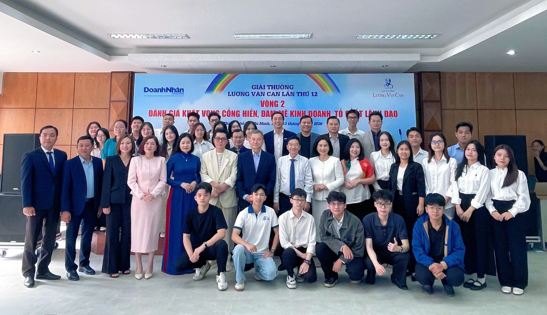 Ban tổ chức, ban giám khảo cùng tất cả các bạn sinh viên tham gia đợt 1 sáng 13.3