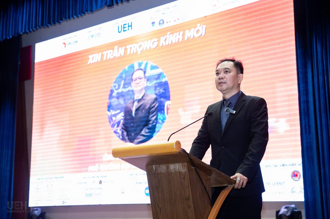 Ông Nguyễn Phương Lâm - Phó Trưởng đại diện miền nam VECOM chia sẻ