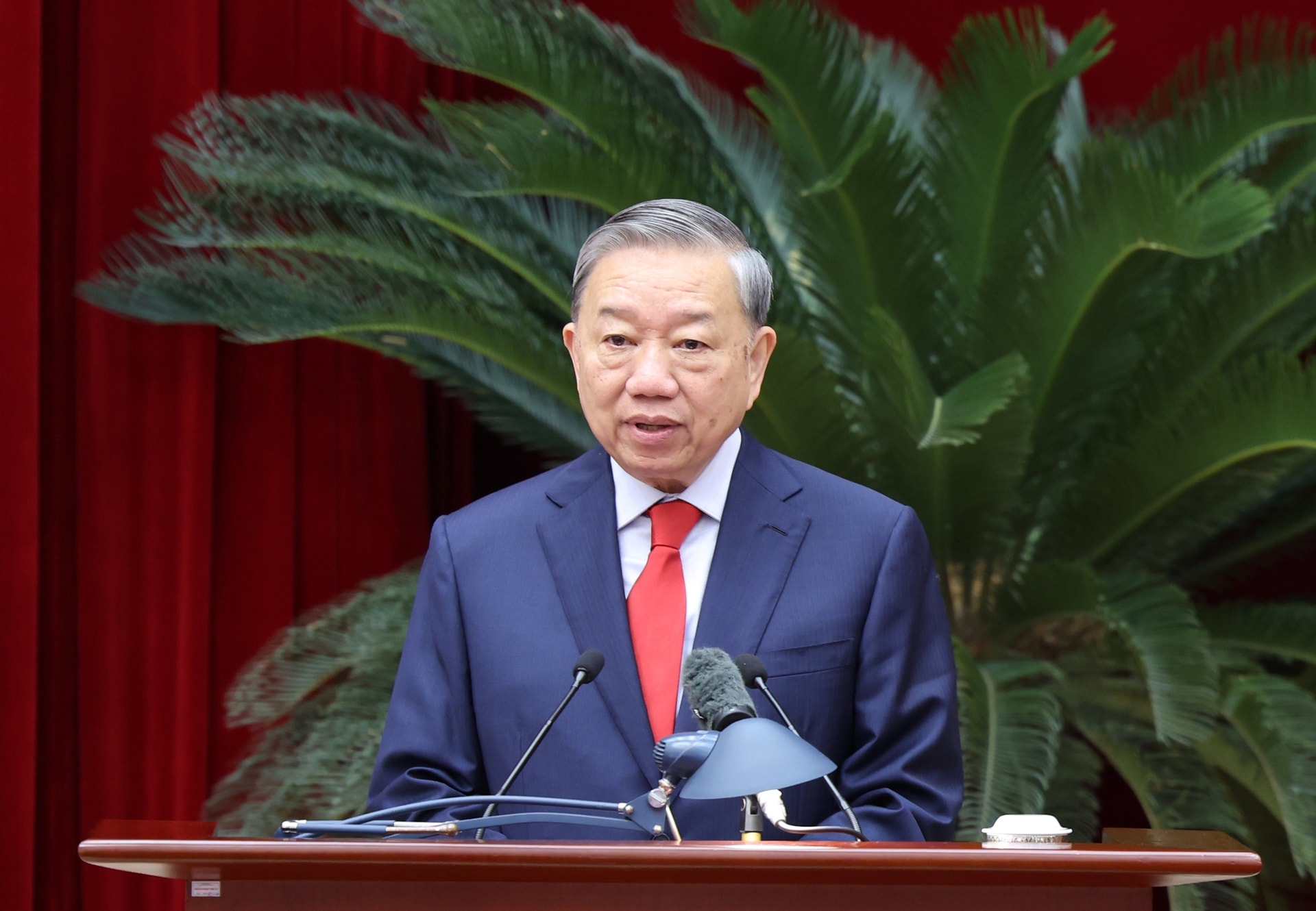 Phát biểu khai mạc của Tổng Bí thư Tô Lâm tại Hội nghị Trung ương lần thứ 2 khóa XIV- Ảnh 2.