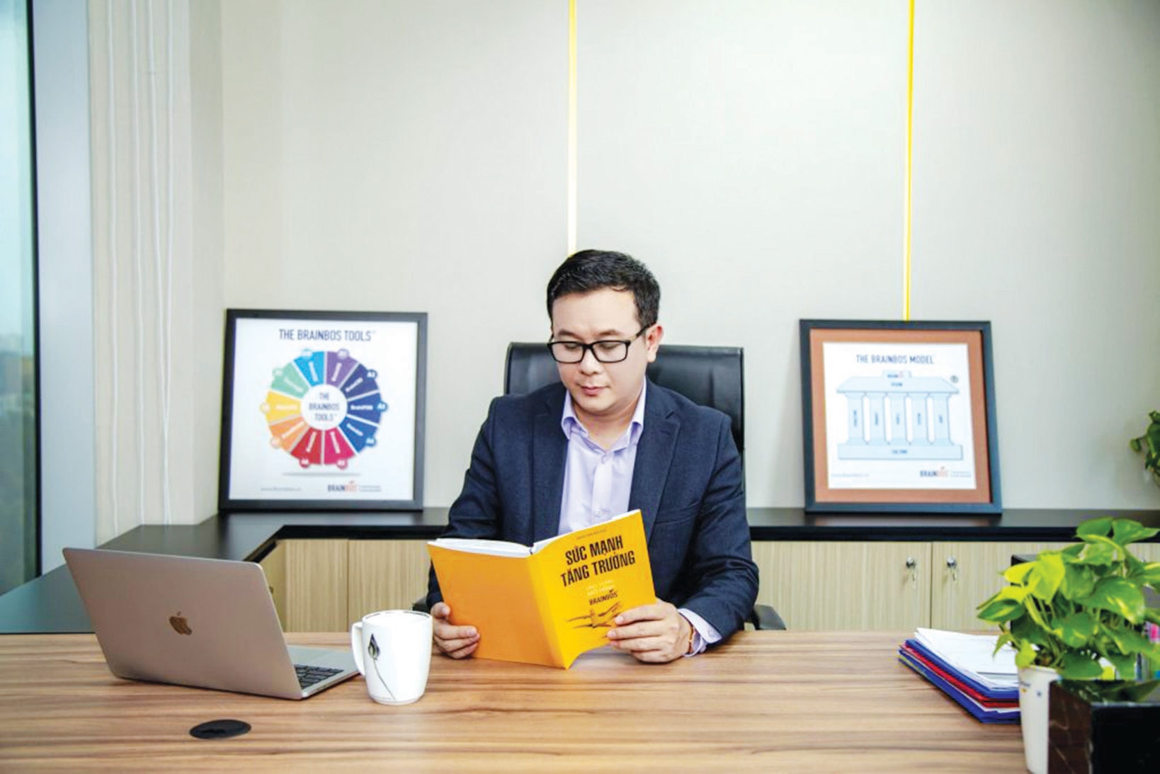 David Tân Nguyễn (_)