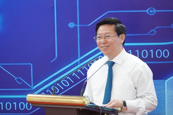 Ông Trần Thanh Lâm - Phó Trưởng ban Tuyên giáo và Dân vận Trung ương, phát biểu kết luận tọa đàm. Ảnh: Lê Vĩnh