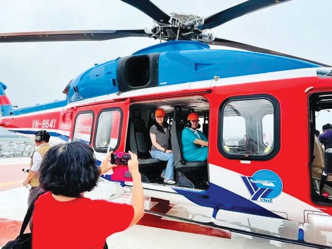 T24 25 Tour trực thăng ngắm TP.HCM từ trên cao vừa được khởi động lại sau thời gian tạm nghỉ