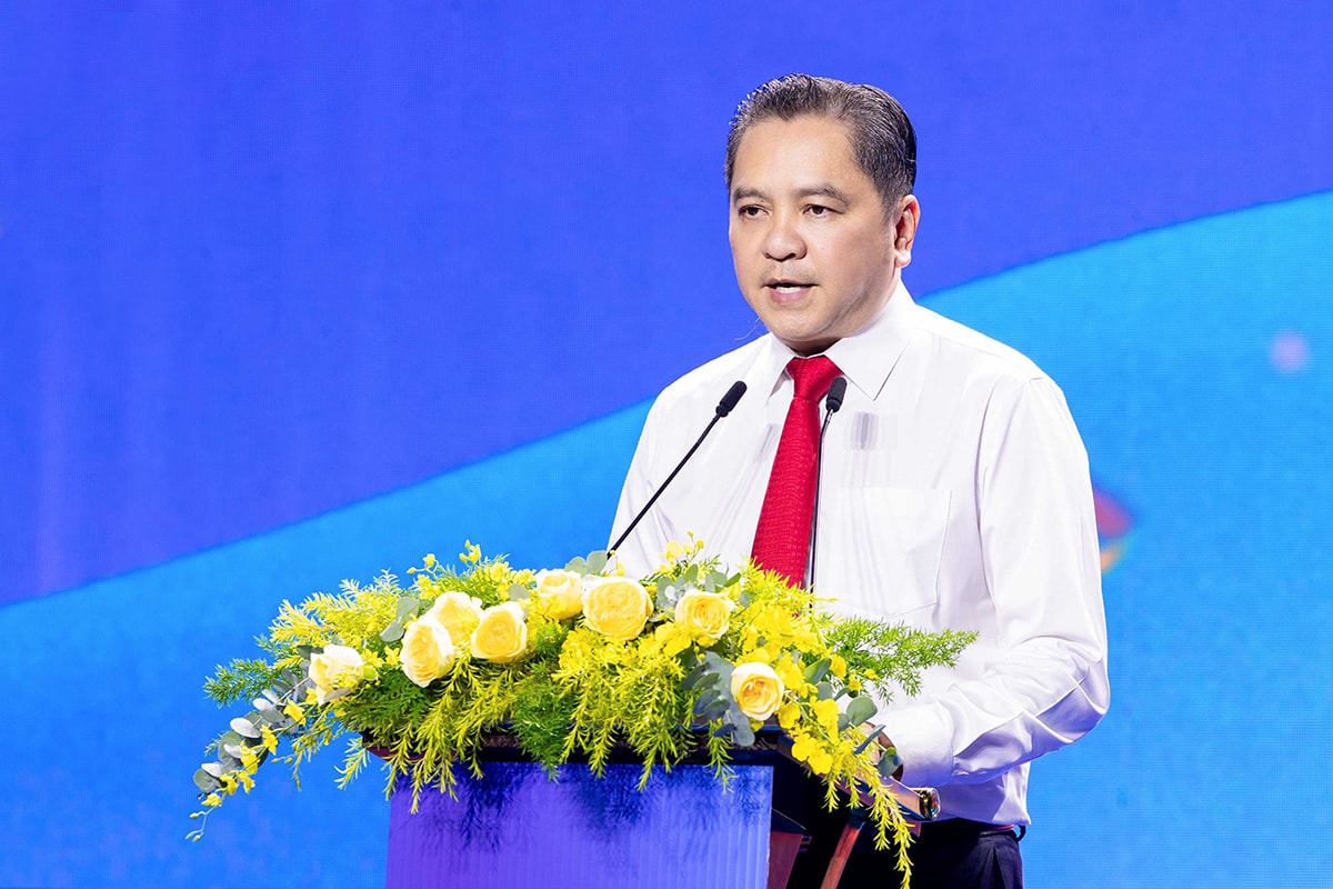 T13 Ông Phạm Huy Bình