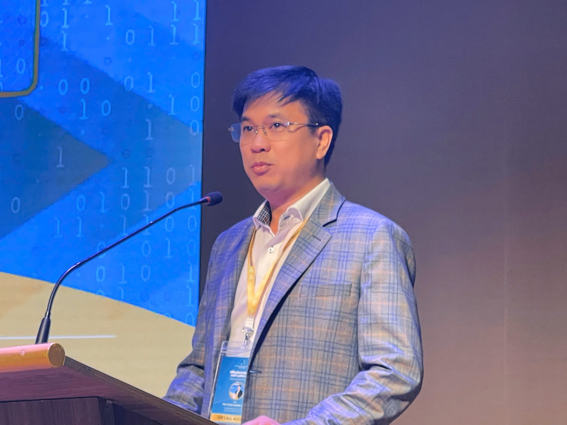 PGS.TS Bùi Quang Hùng - Phó Giám đốc trường Đại học Kinh tế TP.HCM