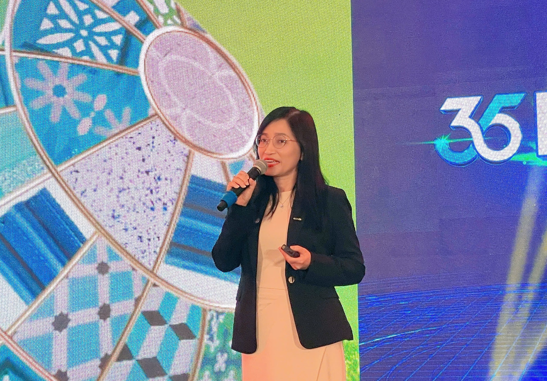 Diễn giả Võ Thị Liên Hương - Tổng Giám đốc Công ty Cổ phần Secoin