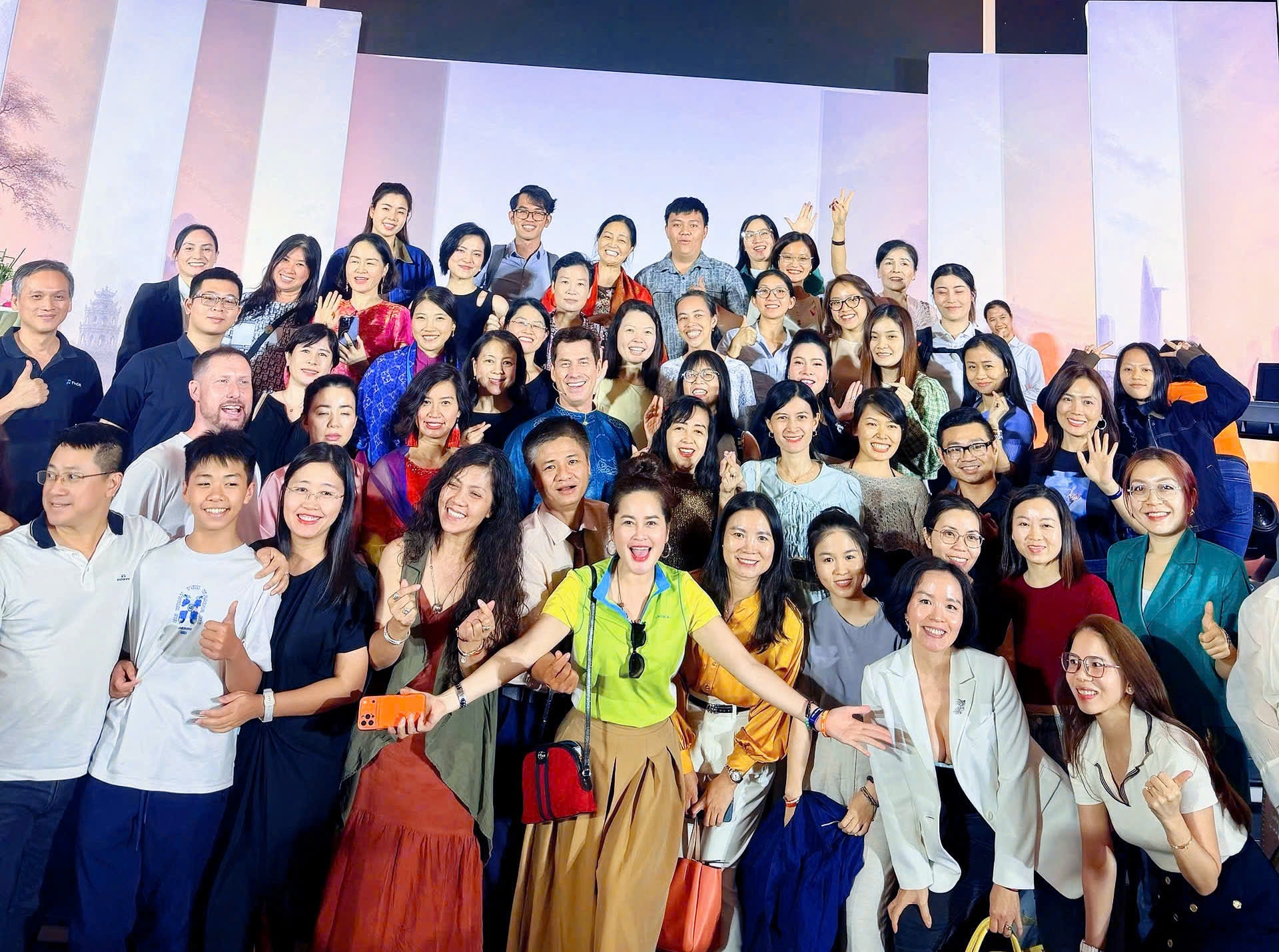 Chương trình thu hút đông đảo doanh nhân, chuyên gia và thế hệ lãnh đạo, quản lý trẻ tham dự