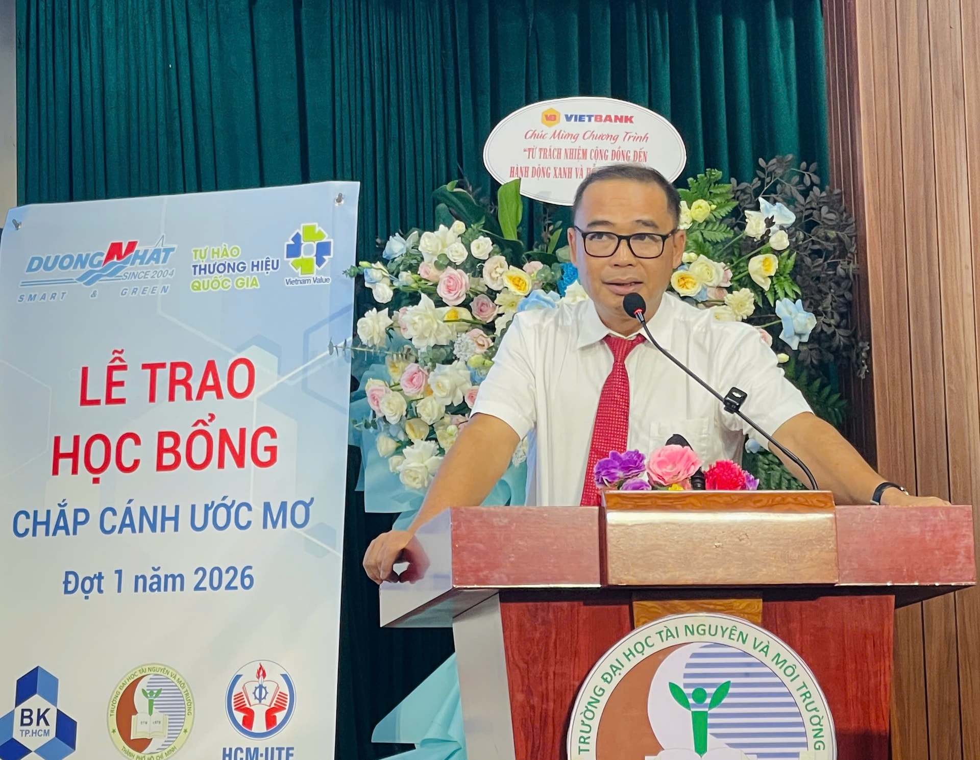 PGS.TS Huỳnh Quyền - Hiệu trưởng Trường Đại học Tài nguyên và Môi trường TP.HCM