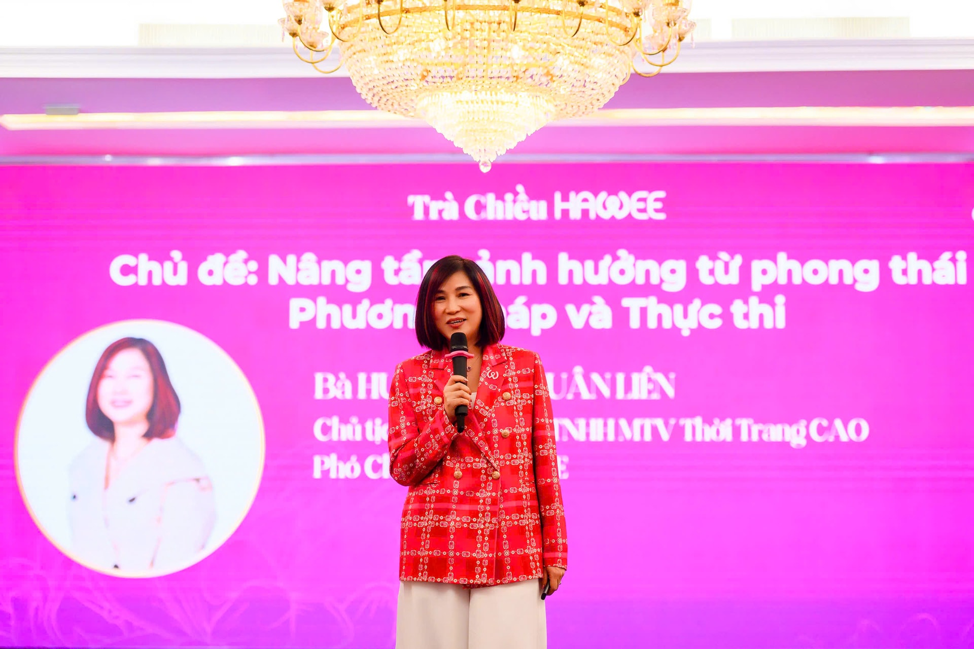 bBà Huỳnh Thị Xuân Liên - Phó Chủ tịch HAWEE, Chủ tịch Hội đồng Thành viên Công ty TNHH MTV Thời Trang CAO