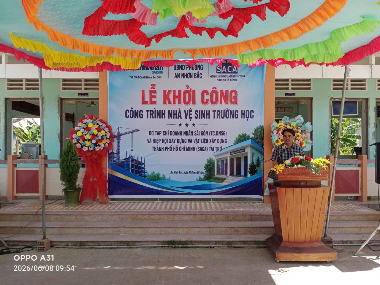 chủ tịch phường phát biểu