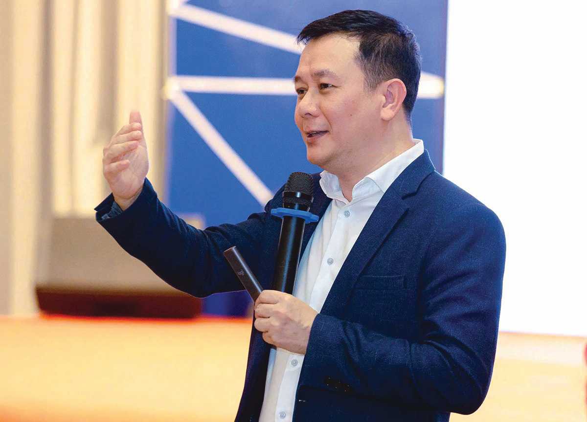 Ông David Tân Nguyễn