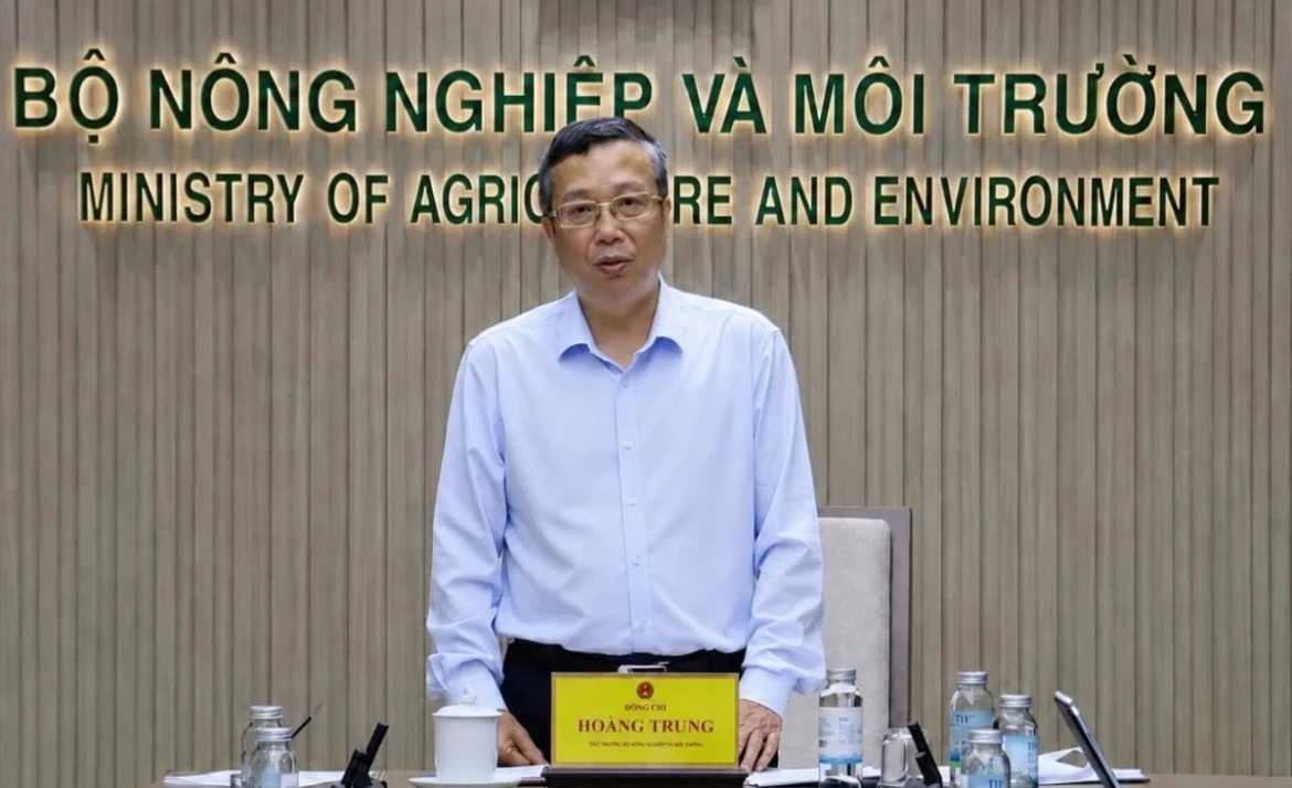 thu-truong-hoang-trung-1782174811.jpg