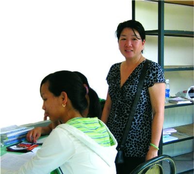 “Cô Quận” tiếp sức mùa thi