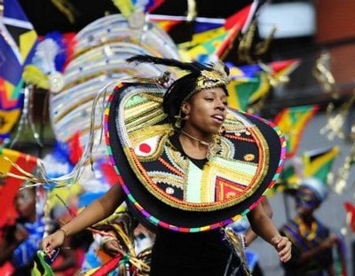 Rực rỡ lễ hội Carnival tại Anh