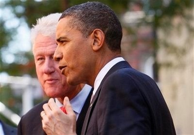 Obama, Clinton ăn trưa thân mật tại nhà hàng Ý