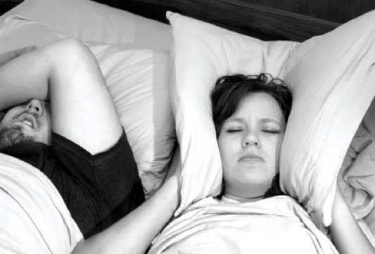 Ngọ ngoậy ngủ ngáy…