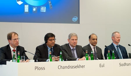 Intel mua lại Công ty Giải pháp không dây của Infineon