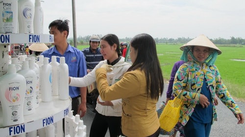 Tăng độ phủ hàng Việt ở vùng nông thôn