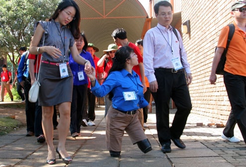 Cô gái đòi công lý cho nạn nhân chất độc da cam