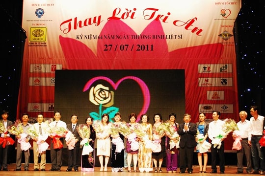 Quỹ Doanh Nhân vì Cộng đồng hướng về ngày Thương binh liệt sĩ (27/7/2011)