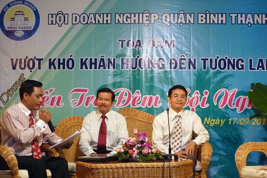 Hội Doanh nghiệp Bình Thạnh làm từ thiện tại Bến Tre