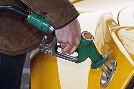 Xăng, dầu thế giới giảm giá mạnh