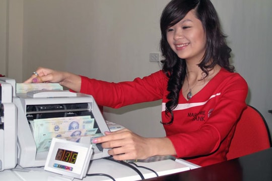 Biến tấu lãi suất