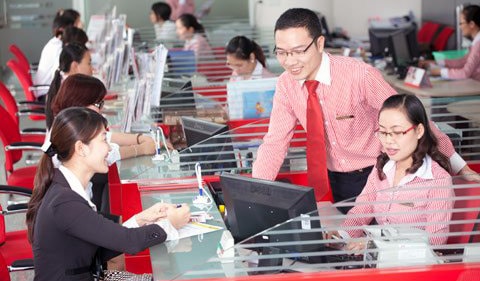 Đẩy mạnh ngân hàng bán lẻ
